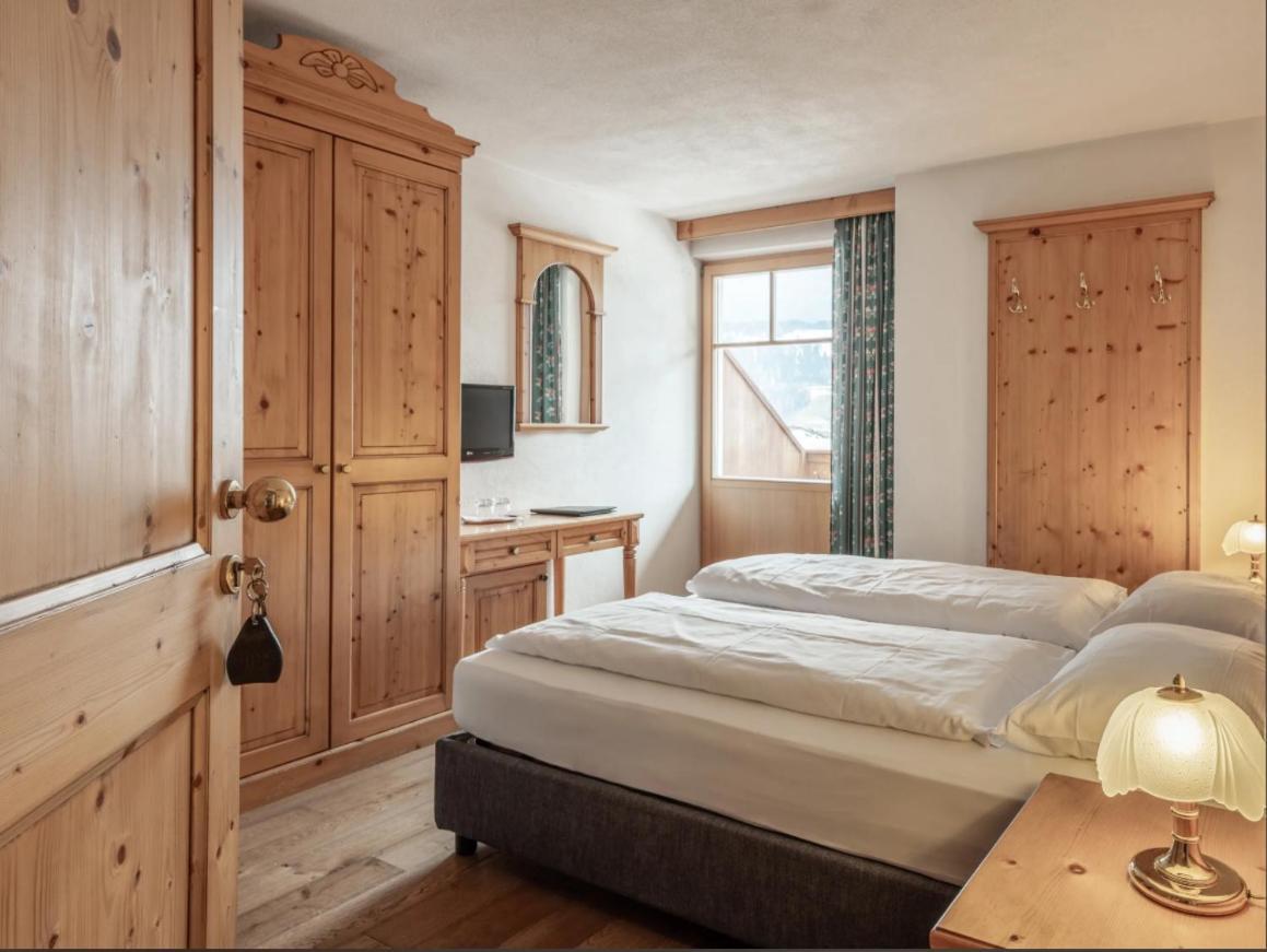 Hotel Bad Waldbrunn Monguelfo-Tesido / Welsberg-Taisten Ngoại thất bức ảnh